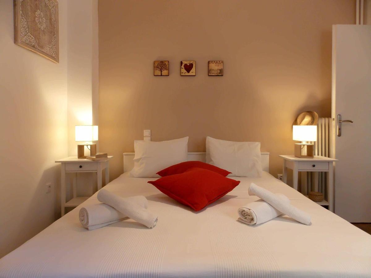 Cozy Plaka Apartment أثينا المظهر الخارجي الصورة